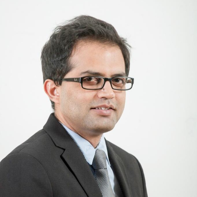 Portrait photo of Prof. Ali Arshad